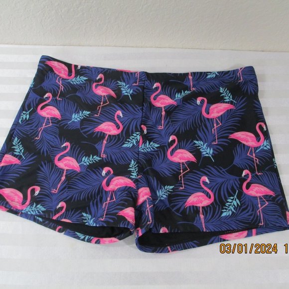 Flamingo Print Polyester Shorts - Picture 2 of 9